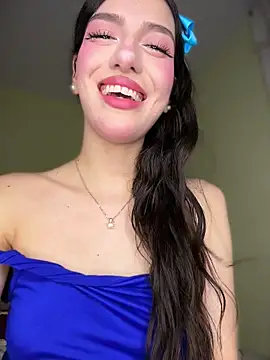 Emily-hottson online show from July 11, 11:39 pm