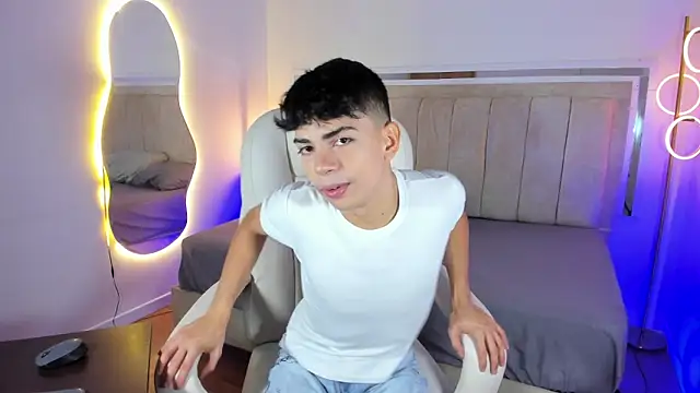 Peter chase online show from January 13, 2:11 pm