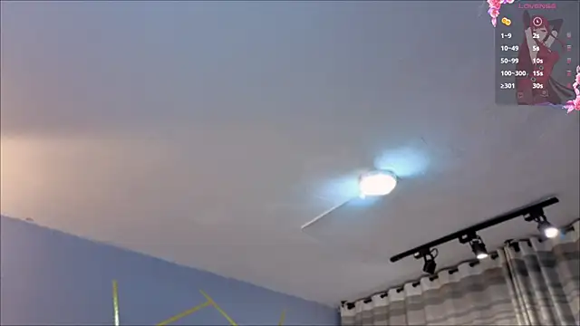 Snapshot of Angel-dragun chatting on November 6, 3:29 am Angel-dragun online show from November 6, 3:29 am