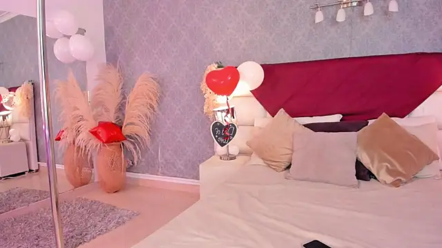 Celeste Amber online show from February 15, 7:43 pm