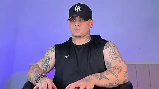 Snapshot of denis_munera chatting on November 25, 4:34 am denis munera online show from November 25, 4:34 am