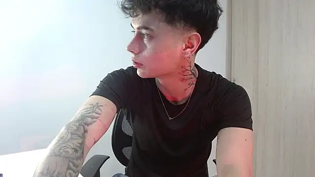 jaico santos online show from June 24, 11:15 pm