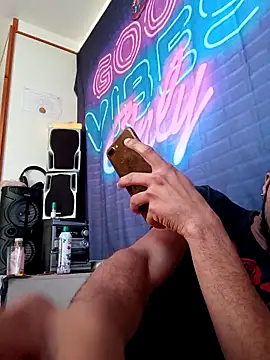 Mikaaa97 online show from March 15, 7:25 am