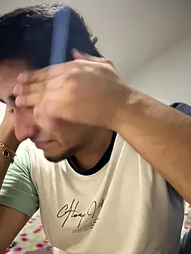 Snapshot of tomy_hot20 chatting on November 18, 3:01 am tomy hot20 online show from November 18, 3:01 am