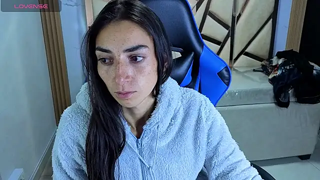 Maily a  online show from February 17, 2:41 am