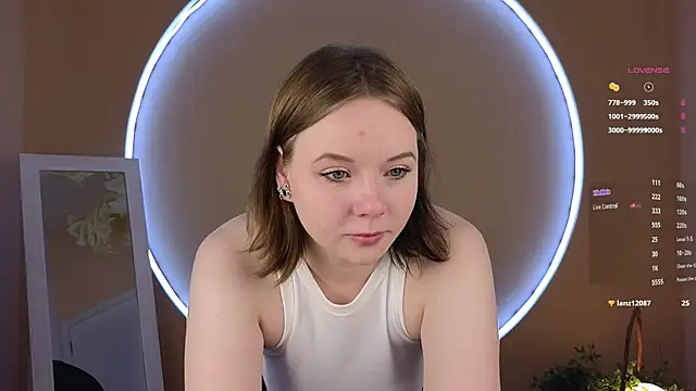 Snapshot of Sophi_X chatting on October 12, 11:42 am Sophi X online show from October 12, 11:42 am