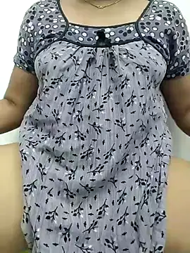 Snapshot of telugu_honey1 chatting on March 6, 8:05 pm telugu honey1 online show from March 6, 8:05 pm