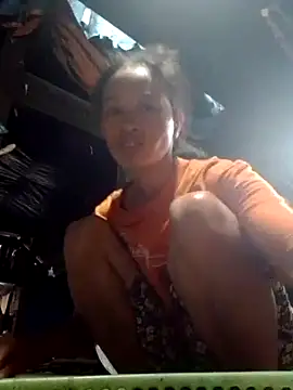 donna-bae online show from October 18, 11:16 pm