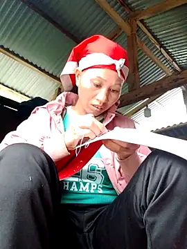 donna-bae online show from October 24, 7:16 am