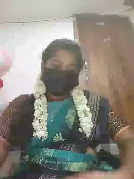 Snapshot of TAMIL_AMMUKUTTYY chatting on November 13, 6:40 pm TAMIL AMMUKUTTYY online show from November 13, 6:40 pm