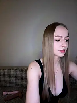 Snapshot of MissOyee chatting on October 14, 6:09 pm MissOyee online show from October 14, 6:09 pm