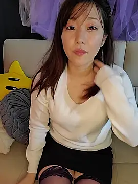 Snapshot of M_Kaede chatting on November 28, 7:38 pm M Kaede online show from November 28, 7:38 pm