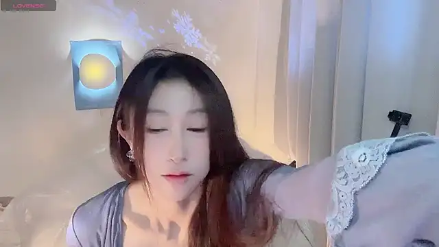 ai-ai-mi online show from June 10, 1:39 am