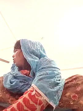 Snapshot of Hott_locky chatting on November 28, 11:51 pm Hott locky online show from November 28, 11:51 pm