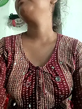 Snapshot of Hot_Shredha chatting on October 2, 1:45 am Hot Shredha online show from October 2, 1:45 am