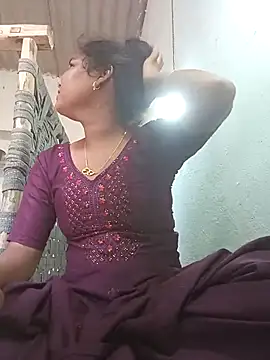 Snapshot of Hot_Shredha chatting on October 23, 10:14 am Hot Shredha online show from October 23, 10:14 am