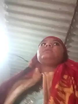 Snapshot of Hot_Shredha chatting on November 12, 1:17 am Hot Shredha online show from November 12, 1:17 am