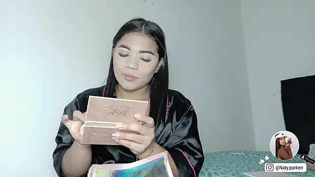 Natashaparker   online show from March 12, 9:43 pm