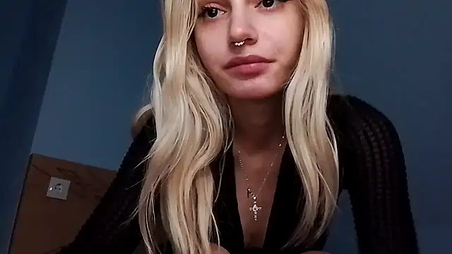 lesyawhite online show from October 3, 6:05 pm