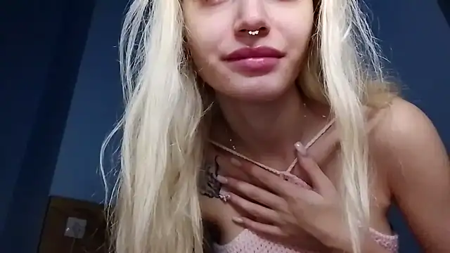 lesyawhite online show from October 5, 8:29 pm