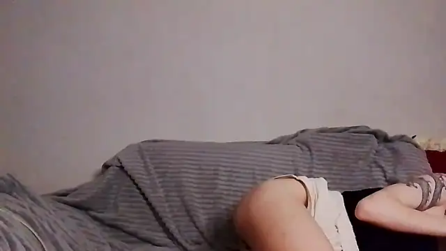 lesyawhite online show from December 4, 4:48 pm