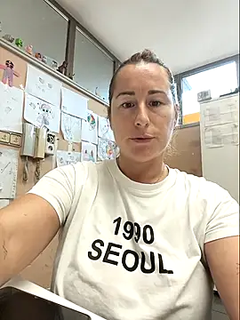 Snapshot of bichota85 chatting on October 14, 11:00 am bichota85 online show from October 14, 11:00 am