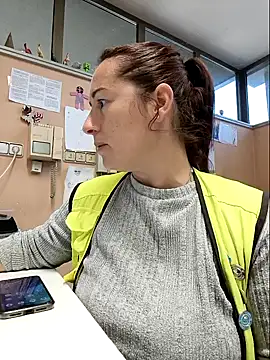 Snapshot of bichota85 chatting on November 18, 11:25 am bichota85 online show from November 18, 11:25 am