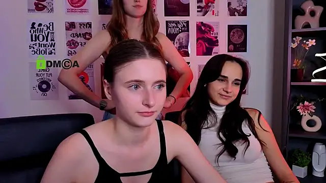 ariana ross7 online show from July 18, 5:39 pm