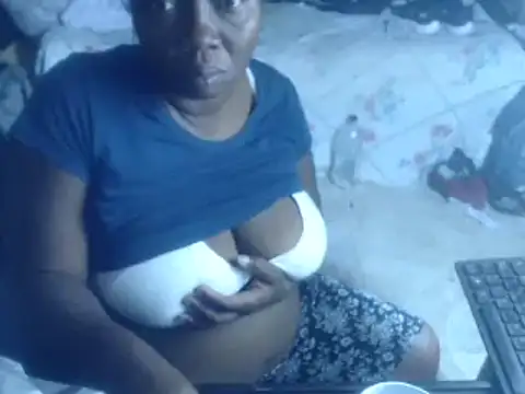 Snapshot of rachelexoticgirl chatting on January 1, 1:58 am rachelexoticgirl online show from January 1, 1:58 am