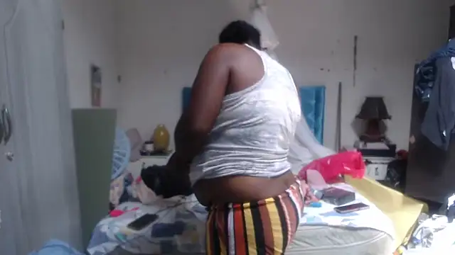 Snapshot of rachelexoticgirl chatting on June 12, 5:12 pm rachelexoticgirl online show from June 12, 5:12 pm