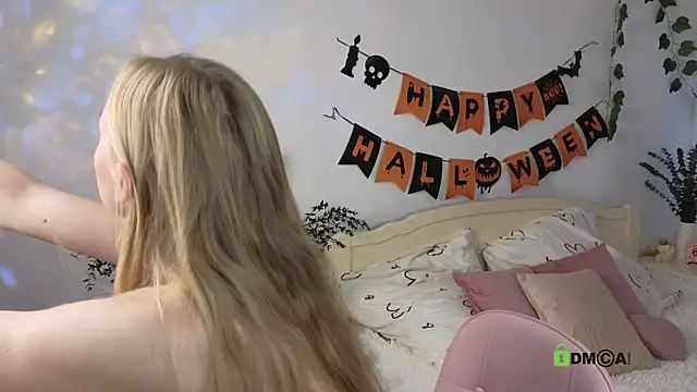 hey Olivia online show from October 19, 8:59 am