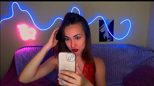 Snapshot of Mia_cutie77 chatting on October 8, 7:39 am Mia cutie77 online show from October 8, 7:39 am