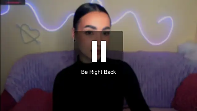 Snapshot of Mia_cutie77 chatting on November 2, 10:06 am Mia cutie77 online show from November 2, 10:06 am