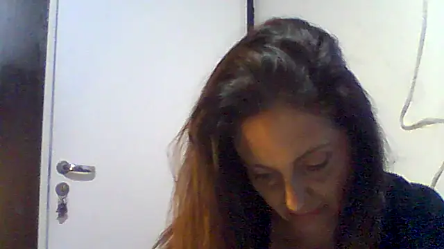 Snapshot of dulcefanny chatting on June 14, 1:25 am dulcefanny online show from June 14, 1:25 am