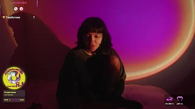 Snapshot of _curiouskitten_ chatting on September 17, 3:08 am curiouskitten online show from September 17, 3:08 am