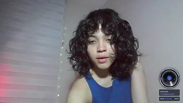 Snapshot of _curiouskitten_ chatting on November 30, 11:20 pm curiouskitten online show from November 30, 11:20 pm