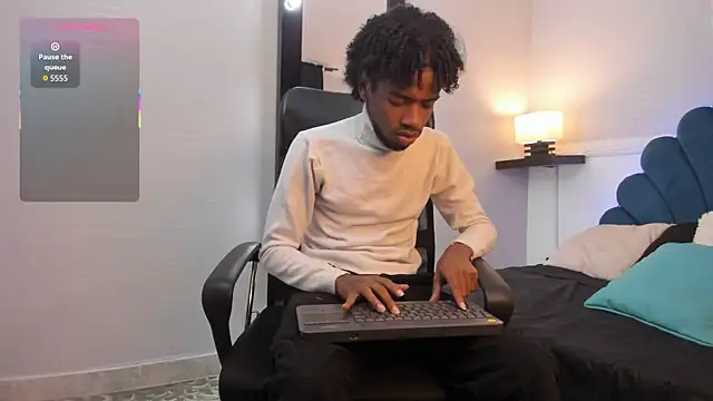 AllexJacob online show from October 23, 1:10 pm