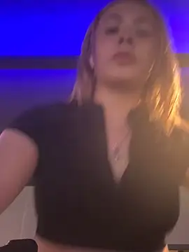 Snapshot of IamCatalina888 chatting on September 25, 5:16 pm IamCatalina888 online show from September 25, 5:16 pm