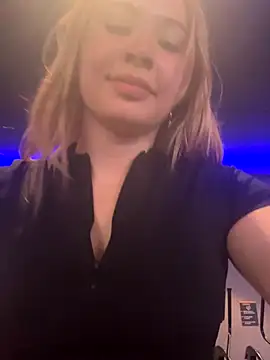 Snapshot of IamCatalina888 chatting on September 30, 7:41 pm IamCatalina888 online show from September 30, 7:41 pm