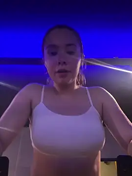 Snapshot of IamCatalina888 chatting on October 10, 8:41 pm IamCatalina888 online show from October 10, 8:41 pm