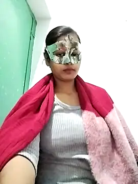 ms-naina online show from January 7, 6:43 pm