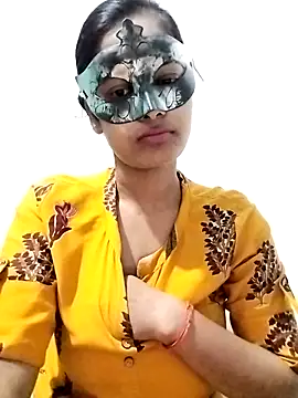 Snapshot of ms-naina chatting on May 7, 6:24 pm ms-naina online show from May 7, 6:24 pm