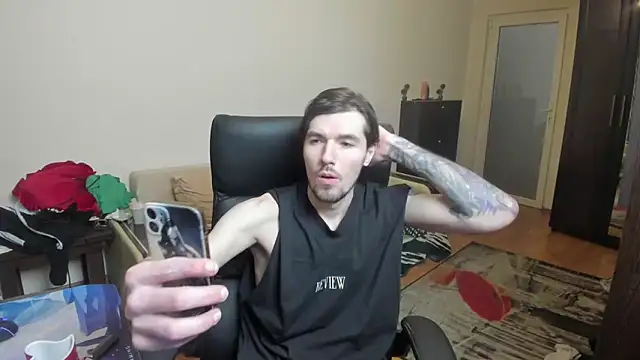 Snapshot of dirty_justin chatting on March 2, 11:22 pm dirty justin online show from March 2, 11:22 pm