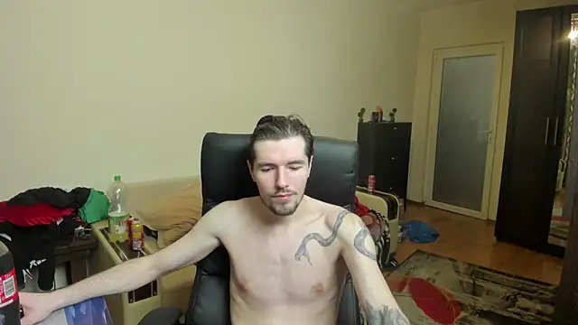 Snapshot of dirty_justin chatting on March 5, 7:26 am dirty justin online show from March 5, 7:26 am