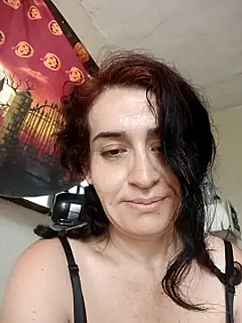 nailylol online show from July 25, 9:12 pm