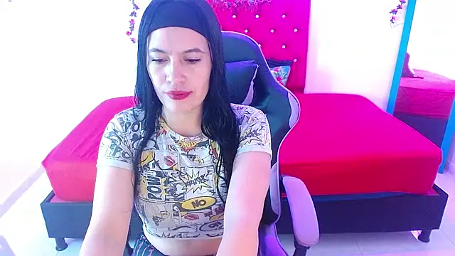 Snapshot of cristal1609 chatting on November 29, 1:25 pm cristal1609 online show from November 29, 1:25 pm