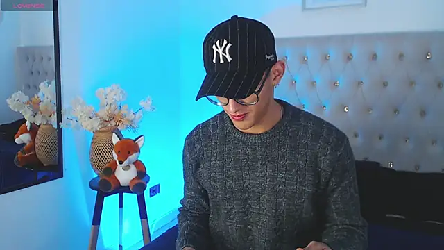 SalvadorFit online show from September 25, 8:45 pm