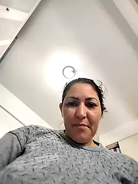 Lunita86 online show from March 5, 1:51 pm