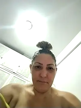 Lunita86 online show from March 6, 1:57 am