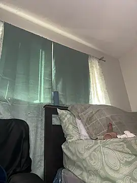 foreigntitts  online show from February 5, 10:58 pm